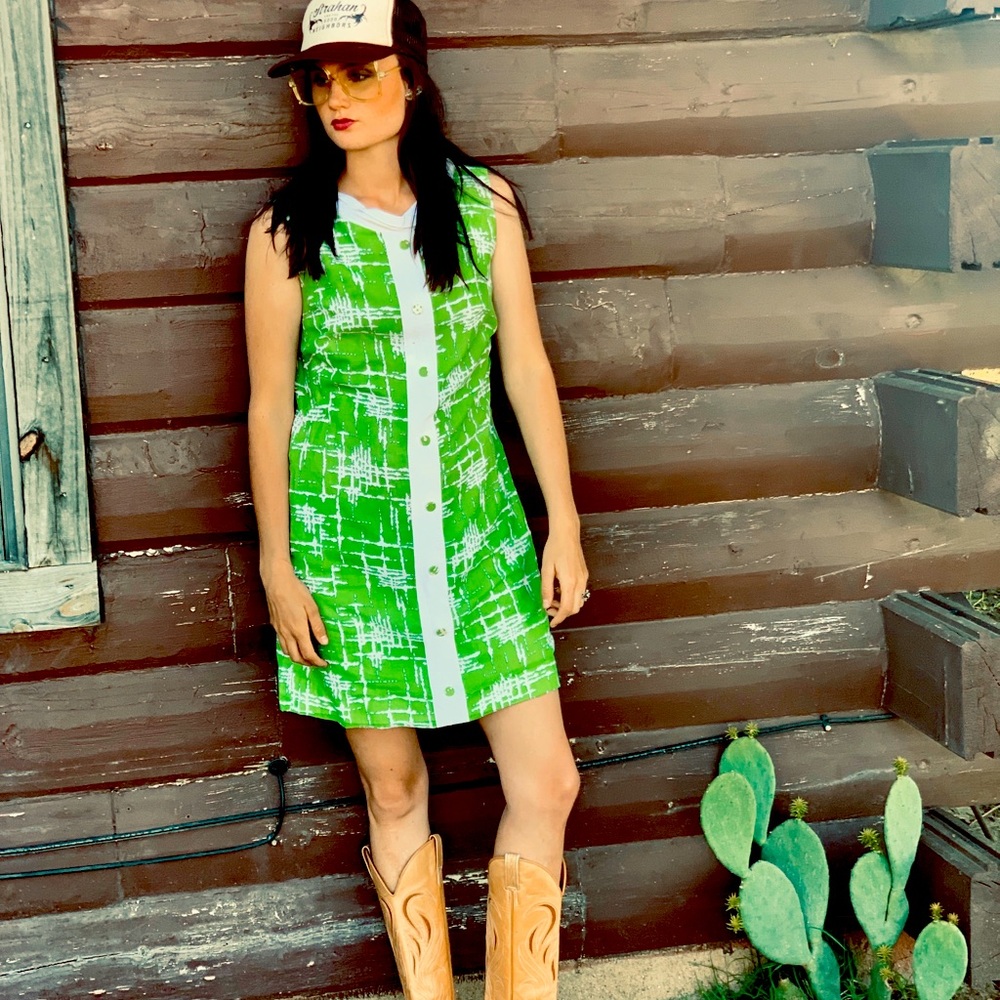 1960s Vintage Mod Dress